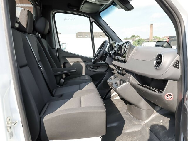 MERCEDES-BENZ Sprinter 317 Maxi,9GTronic,MBUX,Kamera... - Panel van: picture 2 MERCEDES-BENZ Sprinter 317 Maxi,9GTronic,MBUX,Kamera... - Panel van: picture 2