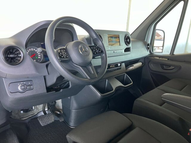 MERCEDES-BENZ Sprinter 317 Maxi,9GTronic,MBUX,Kamera... - Panel van: picture 4 MERCEDES-BENZ Sprinter 317 Maxi,9GTronic,MBUX,Kamera... - Panel van: picture 4