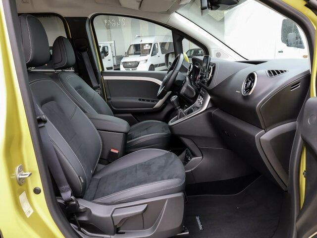 MERCEDES-BENZ T 180 Progressive,AMF Rollstuhlrampe,LED,Navi... - Passenger van: picture 4 MERCEDES-BENZ T 180 Progressive,AMF Rollstuhlrampe,LED,Navi... - Passenger van: picture 4