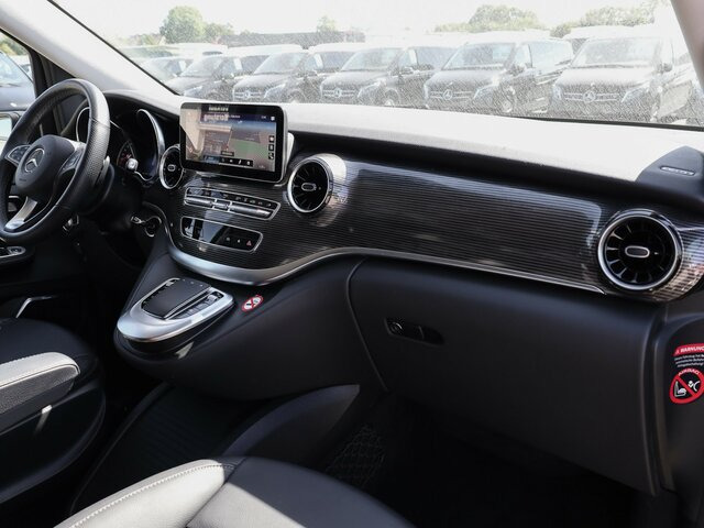 Passenger van MERCEDES-BENZ V 300 Avantgarde,Extralang,2xSchiebetür el.,AHK...: picture 7 Passenger van MERCEDES-BENZ V 300 Avantgarde,Extralang,2xSchiebetür el.,AHK...: picture 7