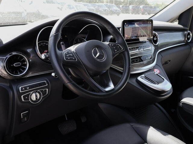 Passenger van MERCEDES-BENZ V 300 Avantgarde,Extralang,2xSchiebetür el.,AHK...: picture 8 Passenger van MERCEDES-BENZ V 300 Avantgarde,Extralang,2xSchiebetür el.,AHK...: picture 8