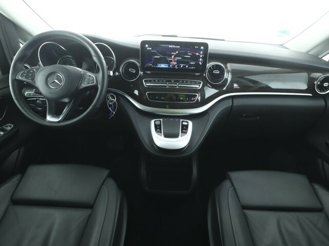 MERCEDES-BENZ V 300 Avantgarde Extralang,2xSchiebetür elektr.... - Minibus, Passenger van: picture 2 MERCEDES-BENZ V 300 Avantgarde Extralang,2xSchiebetür elektr.... - Minibus, Passenger van: picture 2