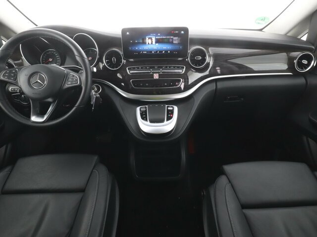 MERCEDES-BENZ V 300 Avantgarde Extralang,2xSchiebetür elektr.... - Passenger van: picture 2 MERCEDES-BENZ V 300 Avantgarde Extralang,2xSchiebetür elektr.... - Passenger van: picture 2