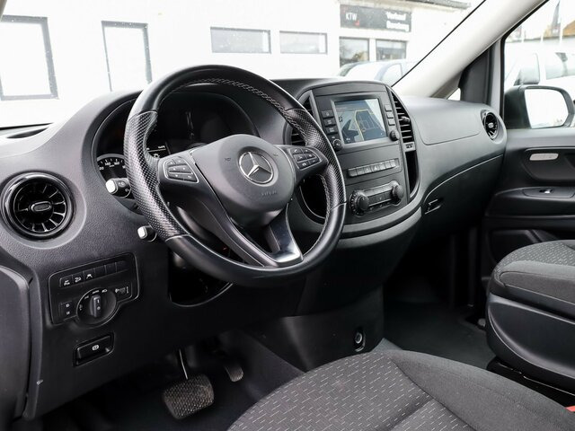 MERCEDES-BENZ Vito 114 TourerPro,Allrad,Automatik,8 Sitzer... - Minibus, Passenger van: picture 5 MERCEDES-BENZ Vito 114 TourerPro,Allrad,Automatik,8 Sitzer... - Minibus, Passenger van: picture 5