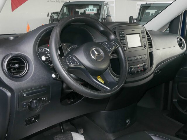 MERCEDES-BENZ Vito 114 TourerPro,Allrad,Automatik,8Sitzer - Passenger van: picture 3 MERCEDES-BENZ Vito 114 TourerPro,Allrad,Automatik,8Sitzer - Passenger van: picture 3