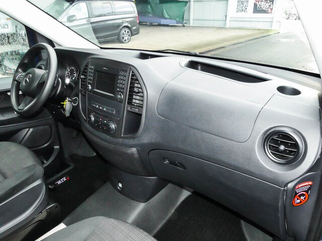 MERCEDES-BENZ Vito 114 TourerPro,Extralang,Desperados,9GTronic - Passenger van: picture 3 MERCEDES-BENZ Vito 114 TourerPro,Extralang,Desperados,9GTronic - Passenger van: picture 3