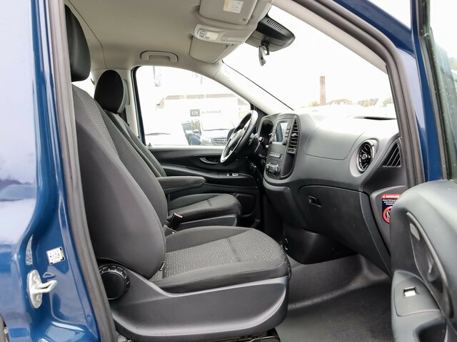 MERCEDES-BENZ Vito 114 TourerPro,lang,Automatik,8Sitze,Kamera... - Minibus, Passenger van: picture 3 MERCEDES-BENZ Vito 114 TourerPro,lang,Automatik,8Sitze,Kamera... - Minibus, Passenger van: picture 3