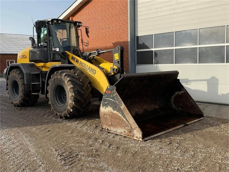 New Holland W170D - Wheel loader: picture 5 New Holland W170D - Wheel loader: picture 5