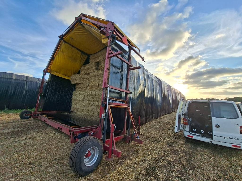 Pomi Wrap 7 - Bale wrapper: picture 1 Pomi Wrap 7 - Bale wrapper: picture 1