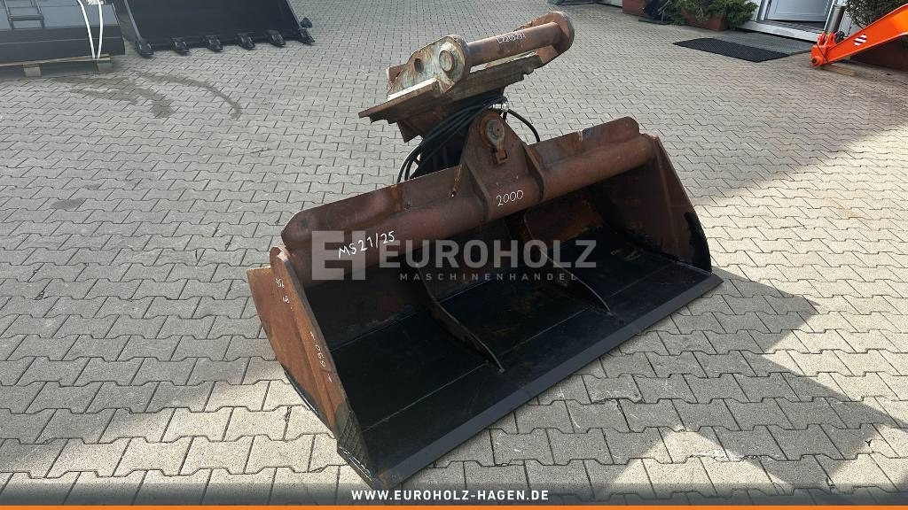 Grabenräumlöffel hydr für MS21 MS25 2000 mm gebr - Excavator bucket for Construction machinery: picture 1 Grabenräumlöffel hydr für MS21 MS25 2000 mm gebr - Excavator bucket for Construction machinery: picture 1