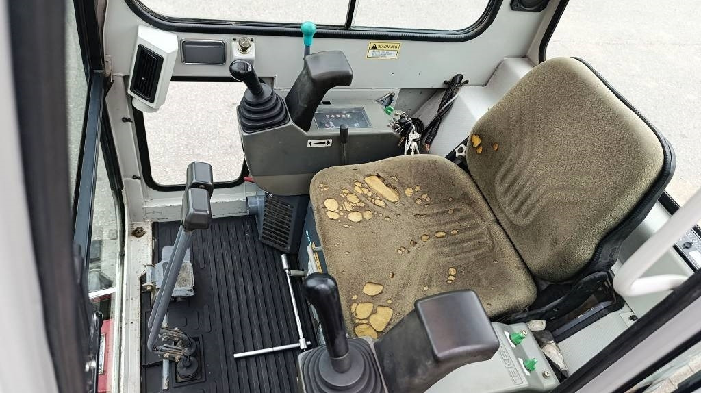 Mini excavator Takeuchi TB219, Minibagger mit neuem Schnellwechsler MS 03: picture 13