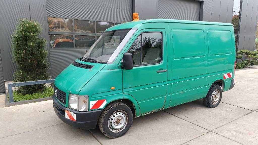 Volkswagen LT 28 Kastenwagen Werkstattsschränke Motorschaden - Box van: picture 2 Volkswagen LT 28 Kastenwagen Werkstattsschränke Motorschaden - Box van: picture 2