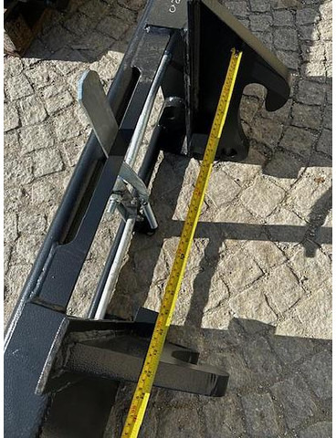 Big JCB 520-50 Adapter mit Euro Aufnahme - Attachment: picture 4 Big JCB 520-50 Adapter mit Euro Aufnahme - Attachment: picture 4