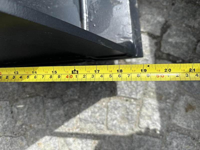 Big Böschungslöffel 140cm mit MS03 Symblock Aufnahme - Bucket: picture 4 Big Böschungslöffel 140cm mit MS03 Symblock Aufnahme - Bucket: picture 4