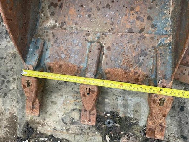 Big Tieflöffel 45 cm Arbeitsbreite - Bucket: picture 3 Big Tieflöffel 45 cm Arbeitsbreite - Bucket: picture 3