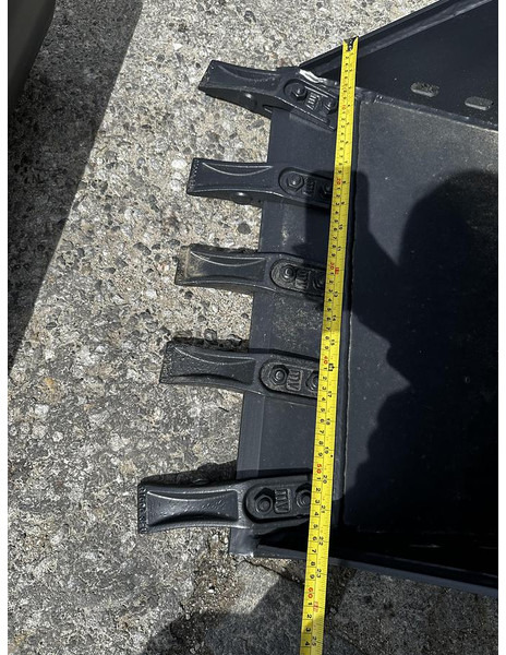 Big Tieflöffel 60cm mit MS01 Symblock Aufnahme - Bucket: picture 2 Big Tieflöffel 60cm mit MS01 Symblock Aufnahme - Bucket: picture 2