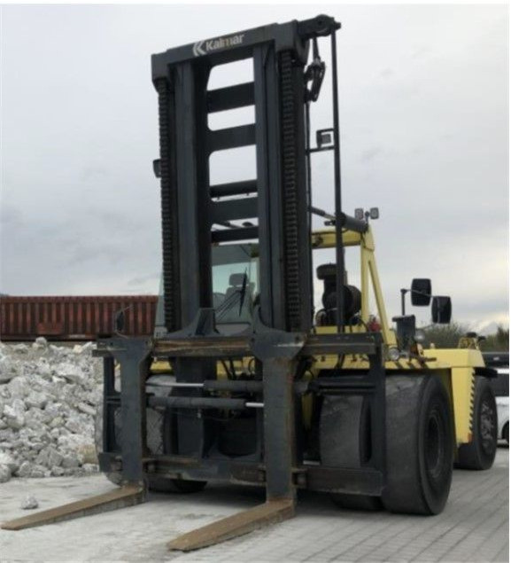 Kalmar DCD420-12 - Diesel forklift: picture 2 Kalmar DCD420-12 - Diesel forklift: picture 2