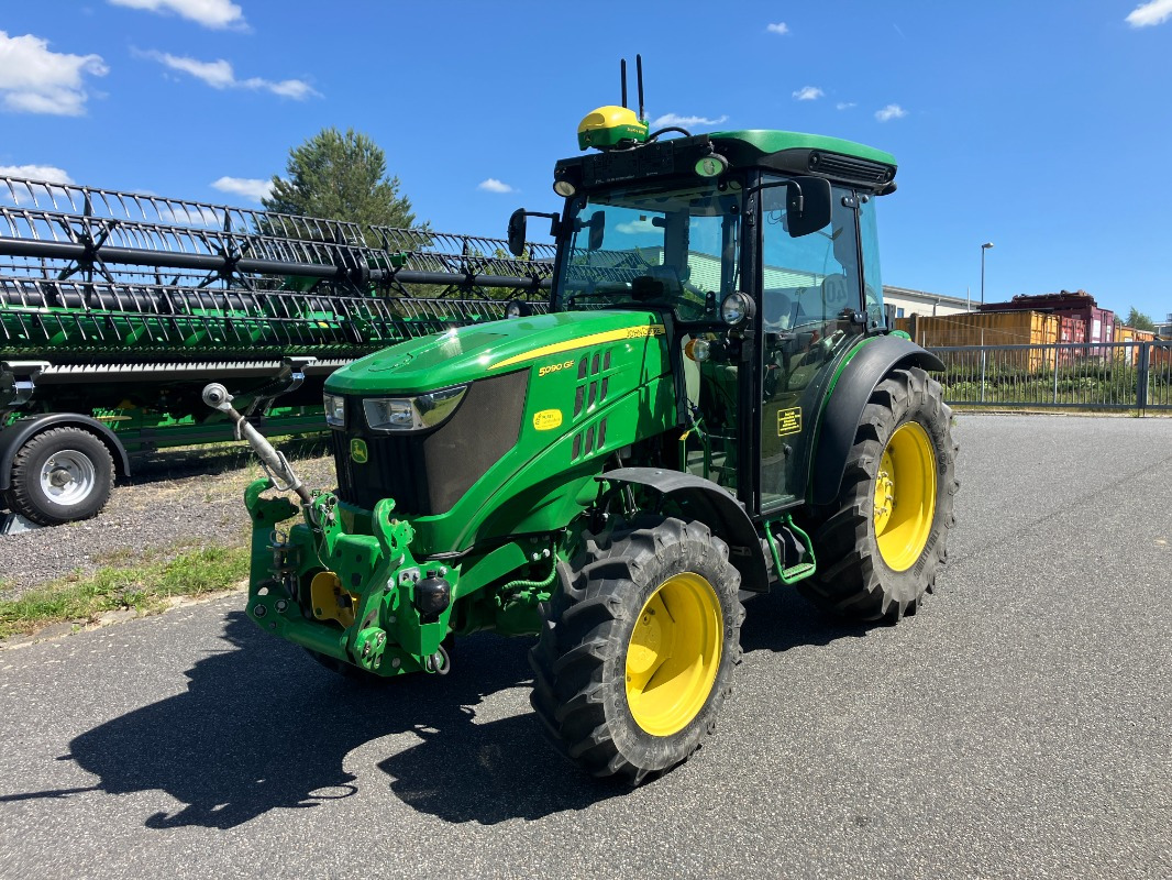 John Deere 5090GF mit RTK- Lenksystem/ FKH/FZW - Farm tractor: picture 1 John Deere 5090GF mit RTK- Lenksystem/ FKH/FZW - Farm tractor: picture 1