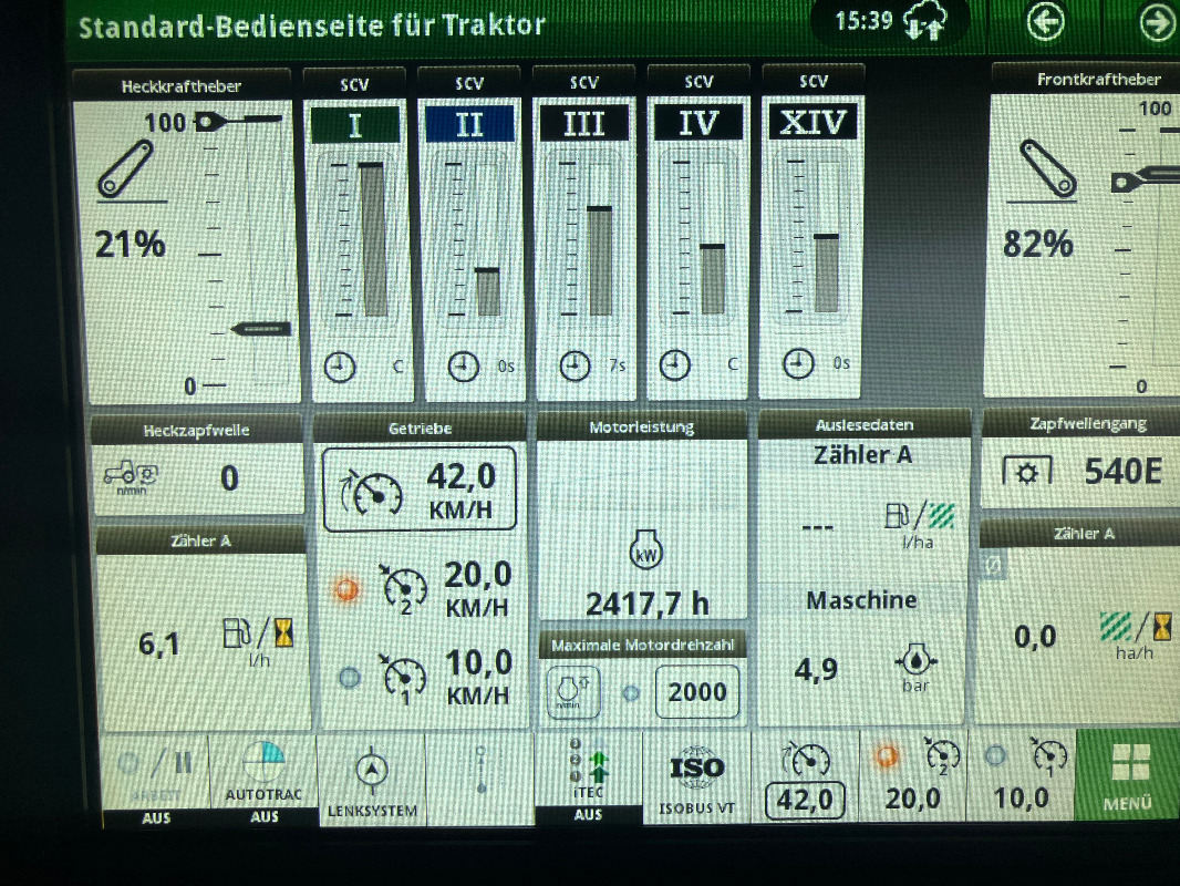 John Deere 6R185 - Farm tractor: picture 2 John Deere 6R185 - Farm tractor: picture 2