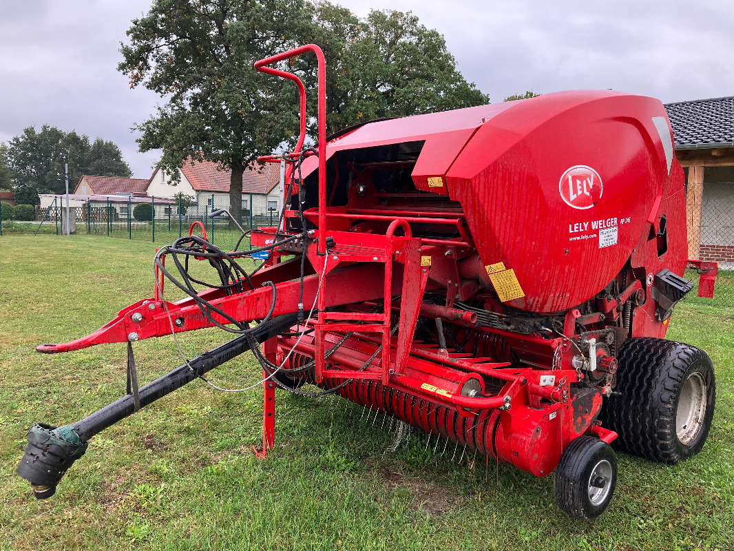Welger RP 245 - Bale wrapper: picture 1 Welger RP 245 - Bale wrapper: picture 1