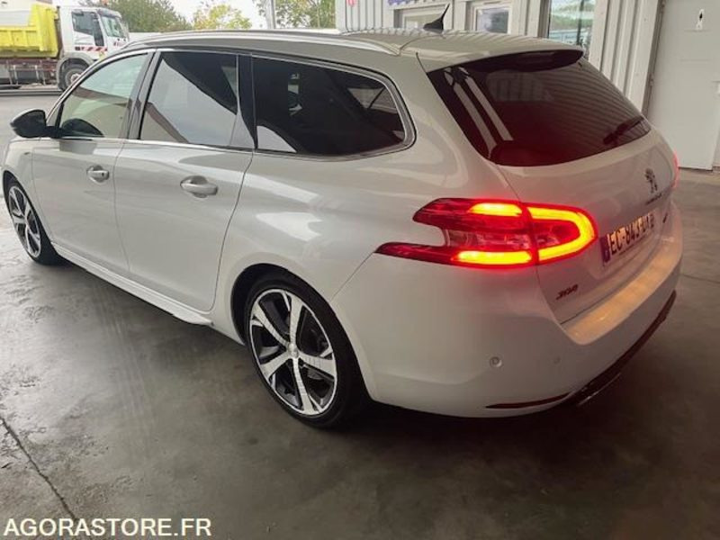 308 SW GT 1.6 THP 205cv - 05/2016 - 140150 KM - Car: picture 2 308 SW GT 1.6 THP 205cv - 05/2016 - 140150 KM - Car: picture 2