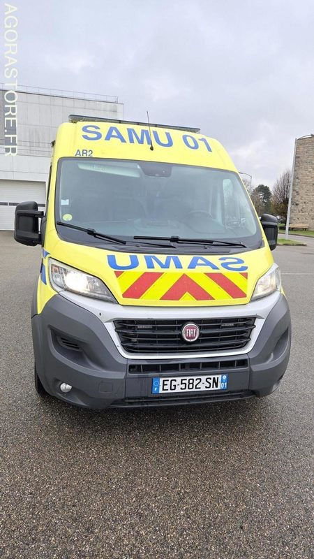 AMBULANCE DE TYPE C - FIAT DUCATO L3-H2 177cv ANNEE 2016 - 259 200km - Ambulance: picture 2 AMBULANCE DE TYPE C - FIAT DUCATO L3-H2 177cv ANNEE 2016 - 259 200km - Ambulance: picture 2