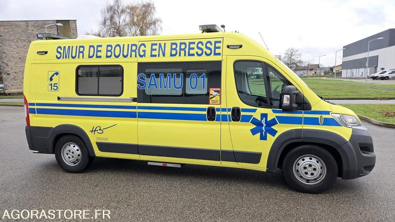 AMBULANCE DE TYPE C - FIAT DUCATO L3-H2 177cv ANNEE 2016 - 259 200km - Ambulance: picture 3 AMBULANCE DE TYPE C - FIAT DUCATO L3-H2 177cv ANNEE 2016 - 259 200km - Ambulance: picture 3