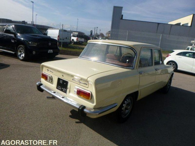 Alfa Romeo Giulia - 1976 - 92500km - COLLECTION - Livret d'origine - Car: picture 2 Alfa Romeo Giulia - 1976 - 92500km - COLLECTION - Livret d'origine - Car: picture 2