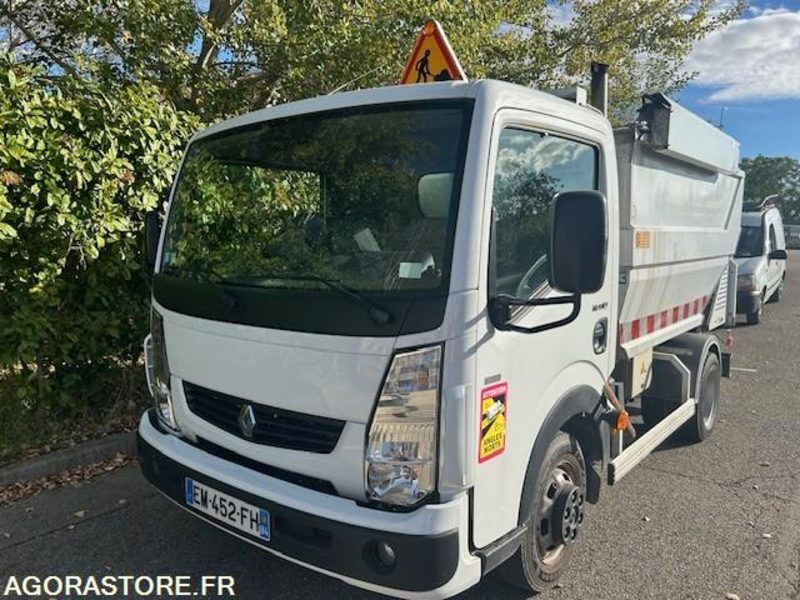 BOM 4.5t Renault Maxity - Garbage truck: picture 1 BOM 4.5t Renault Maxity - Garbage truck: picture 1