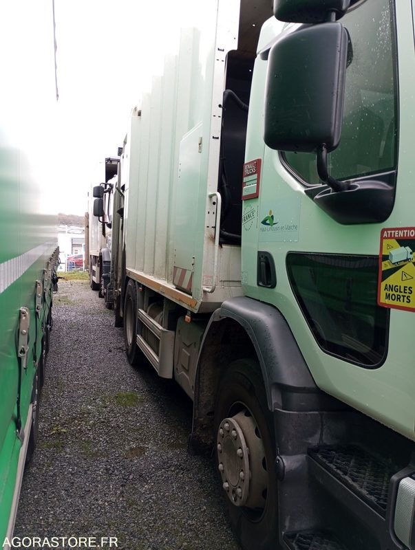BOM RENAULT D WIDE - 2015 - 277641km - DW072WN - Garbage truck: picture 4 BOM RENAULT D WIDE - 2015 - 277641km - DW072WN - Garbage truck: picture 4