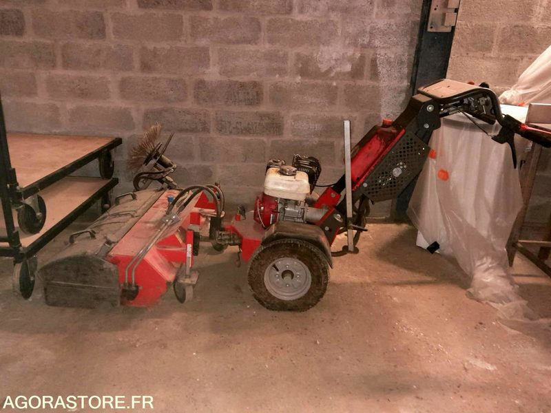 Balayeuse KERSTEN - Road sweeper: picture 1 Balayeuse KERSTEN - Road sweeper: picture 1