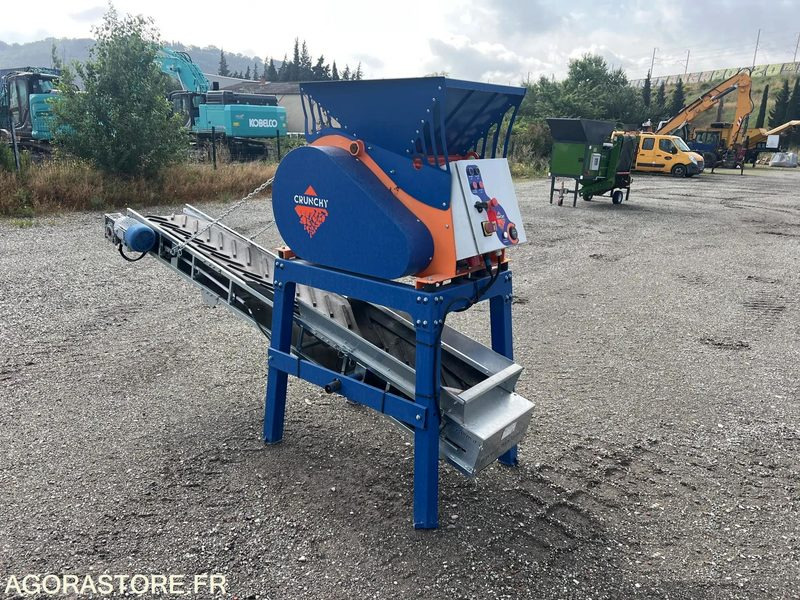 Broyeur Concasseur à béton électrique 380 V DE DEMONSTRATION - Jaw crusher: picture 3 Broyeur Concasseur à béton électrique 380 V DE DEMONSTRATION - Jaw crusher: picture 3