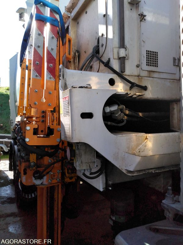 CAMION - BOM - RENAULT - C380 - 178 659KM - Garbage truck: picture 4 CAMION - BOM - RENAULT - C380 - 178 659KM - Garbage truck: picture 4