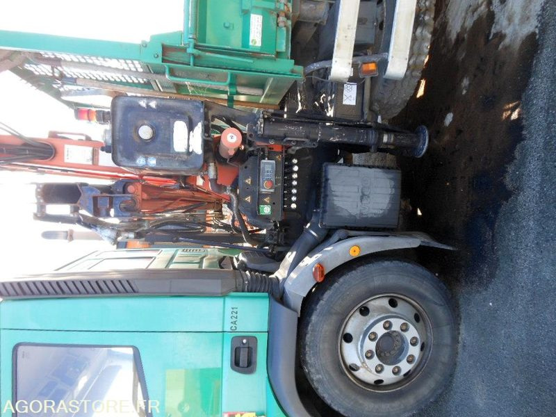 CAMION PTAC < 19 T IVECO 120E 18 (CA221) - Tipper, Crane truck: picture 3 CAMION PTAC < 19 T IVECO 120E 18 (CA221) - Tipper, Crane truck: picture 3