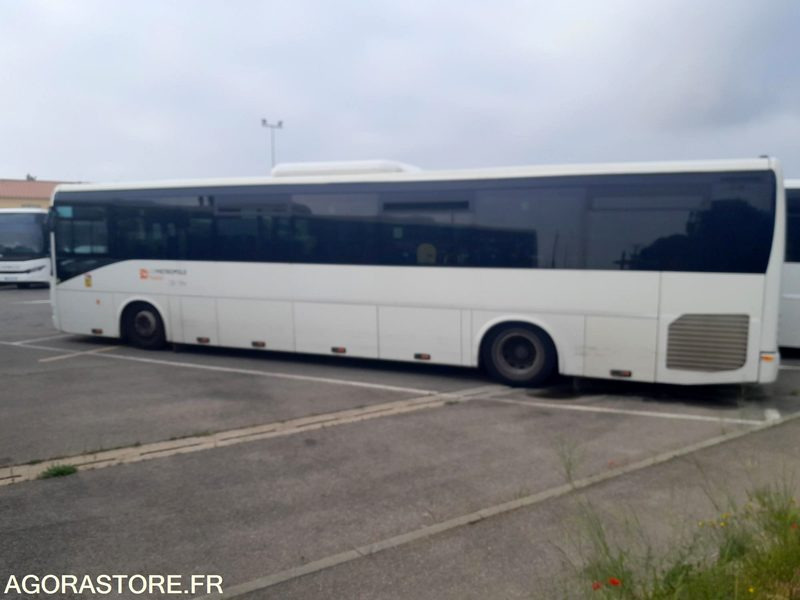 CAR IRISBUS - RECREO -11592 MEC2010 / 2010 / 358000 KM - AX215LX - School bus: picture 4 CAR IRISBUS - RECREO -11592 MEC2010 / 2010 / 358000 KM - AX215LX - School bus: picture 4