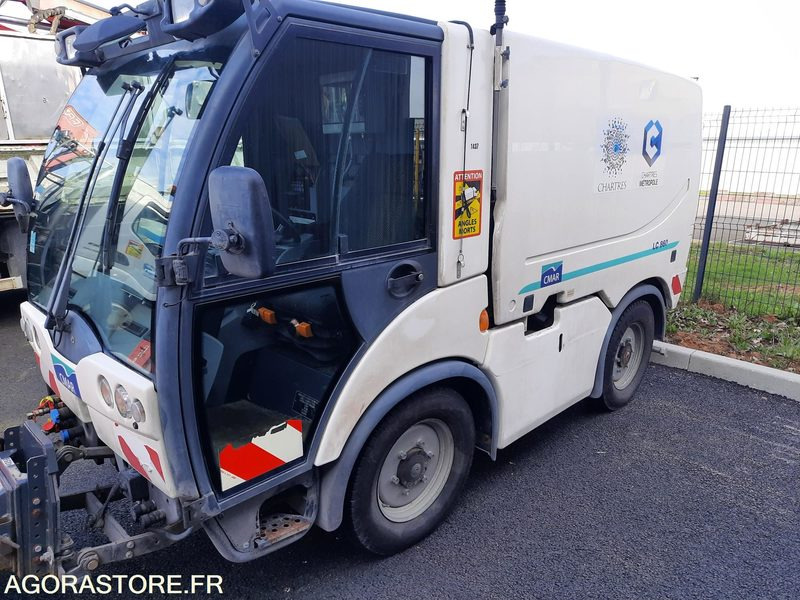 CMAR LC860 - 2014 - 5 700KM - Small van: picture 4 CMAR LC860 - 2014 - 5 700KM - Small van: picture 4