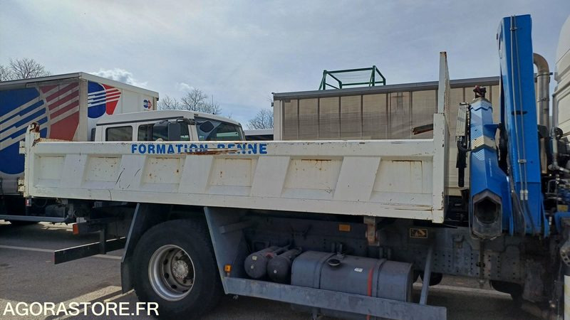 Camion-grue Benne MAN 1996/3718 - Tipper, Crane truck: picture 2 Camion-grue Benne MAN 1996/3718 - Tipper, Crane truck: picture 2