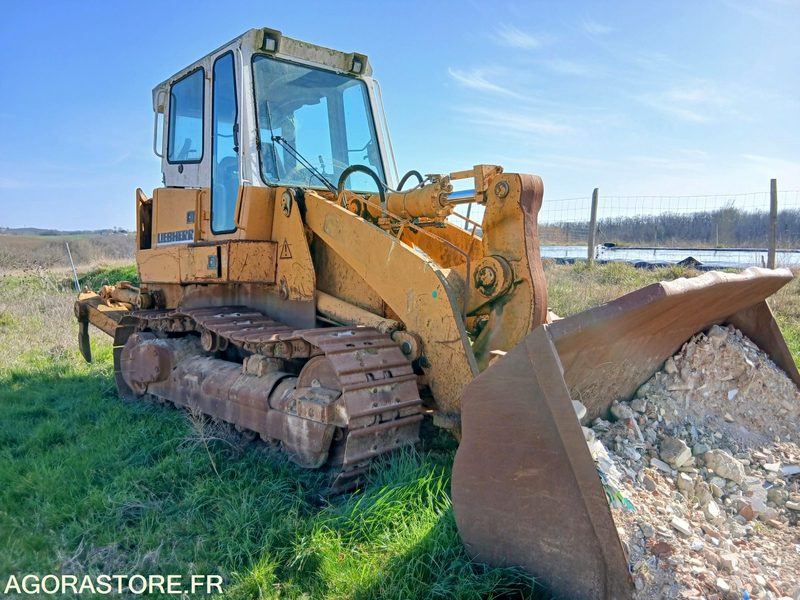 Chargeuse LIEBHERR 2001 - Loader: picture 2 Chargeuse LIEBHERR 2001 - Loader: picture 2