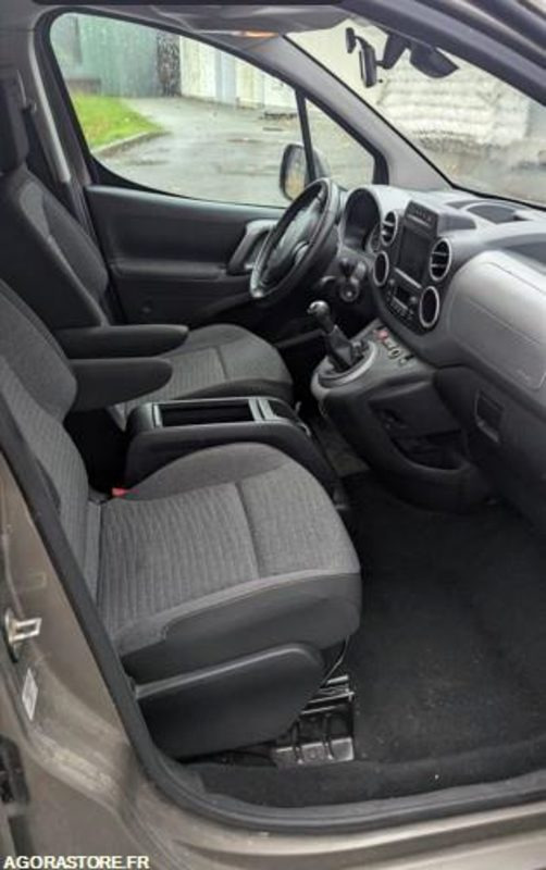Citroën Berlingo 1.6 BlueHDi 100ch (B9) – 12/2015 – 50000 km – Crit'Air 2 - Car: picture 5 Citroën Berlingo 1.6 BlueHDi 100ch (B9) – 12/2015 – 50000 km – Crit'Air 2 - Car: picture 5