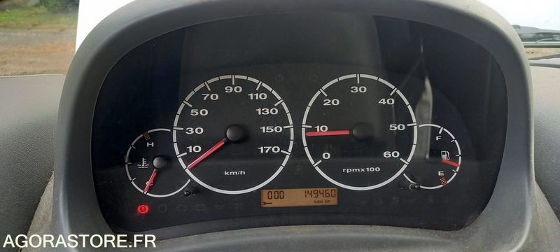 VQ-V354 PEUGEOT BOXER 330 - Commercial vehicle: picture 5 VQ-V354 PEUGEOT BOXER 330 - Commercial vehicle: picture 5