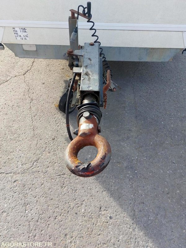 ROULOTTE YSM REVES 4 - 2006 - Construction machinery: picture 4 ROULOTTE YSM REVES 4 - 2006 - Construction machinery: picture 4