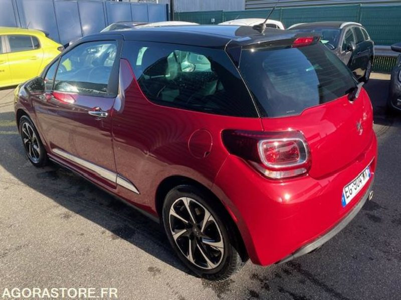 DS3SOCHIC PT 110cv. 11/2016. 107150 KM - Car: picture 2 DS3SOCHIC PT 110cv. 11/2016. 107150 KM - Car: picture 2