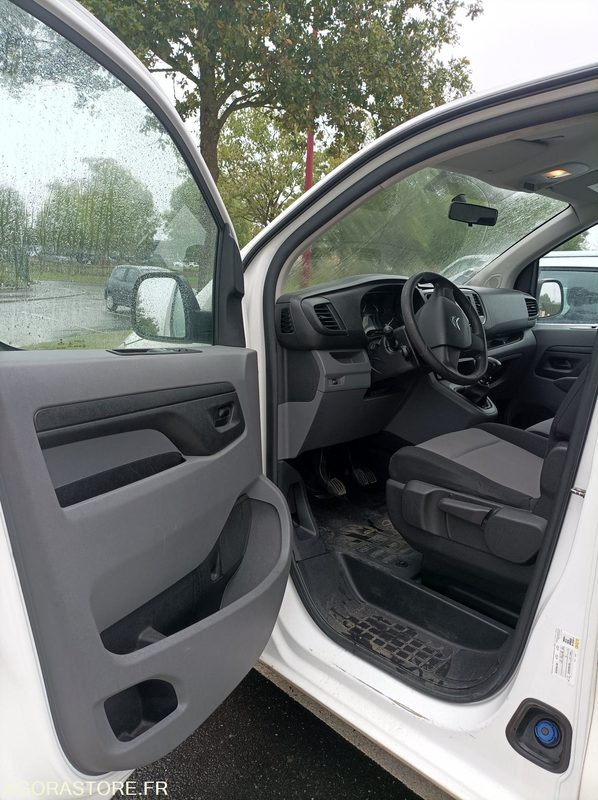 EX-687-XE - Roulant - CITROEN JUMPY SPACE TOURER - VP - 239 512 Kms - Minibus, Passenger van: picture 5 EX-687-XE - Roulant - CITROEN JUMPY SPACE TOURER - VP - 239 512 Kms - Minibus, Passenger van: picture 5