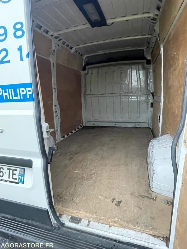FOURGON FIAT DUCATO 75000 KM 2019 - Panel van: picture 5 FOURGON FIAT DUCATO 75000 KM 2019 - Panel van: picture 5