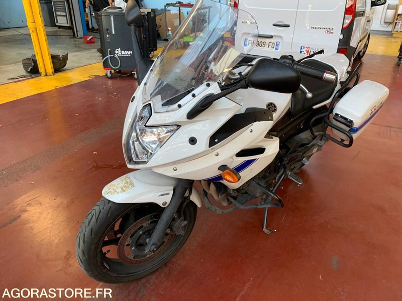 G MOTO XJ6 DQ-609-DY - Motorcycle: picture 1 G MOTO XJ6 DQ-609-DY - Motorcycle: picture 1