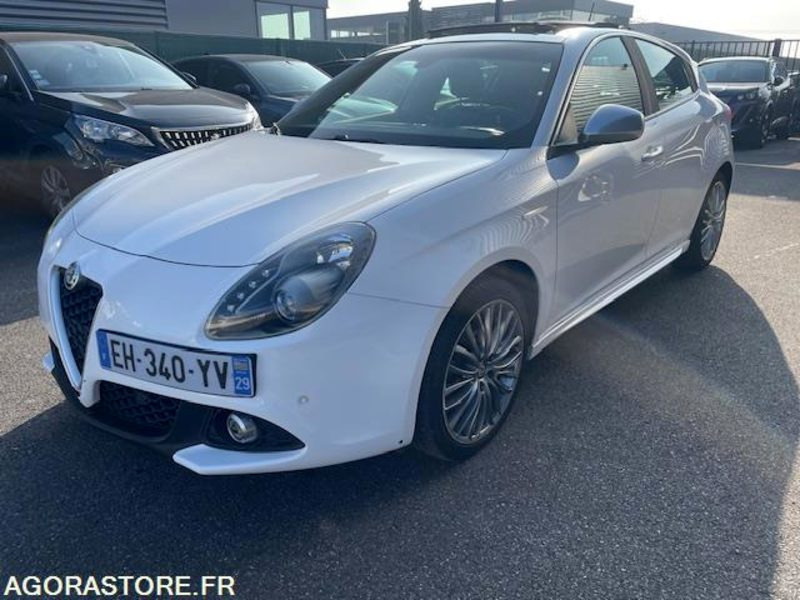 GIULIETTA LUSSO 1.4i TB 150cv S§S-12/2016-89360KM - Car: picture 1 GIULIETTA LUSSO 1.4i TB 150cv S§S-12/2016-89360KM - Car: picture 1