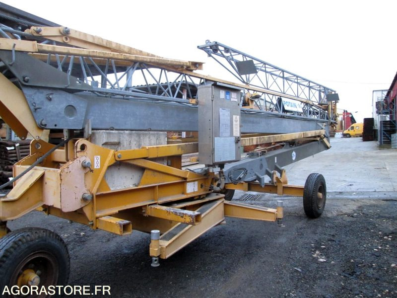 GRUE - POTAIN HD 10 A - TRES BON ETAT - Tower crane: picture 1 GRUE - POTAIN HD 10 A - TRES BON ETAT - Tower crane: picture 1