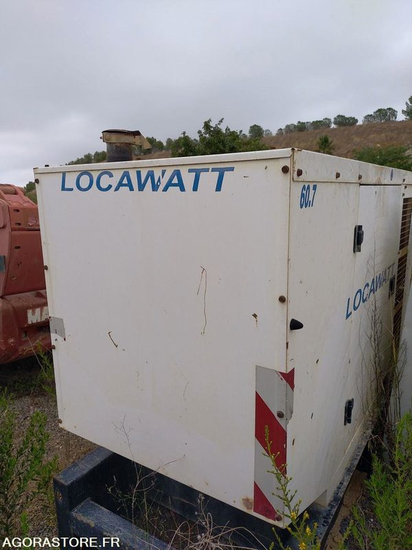 Groupe électrogène SDMO 60 kVA - Generator set: picture 2 Groupe électrogène SDMO 60 kVA - Generator set: picture 2