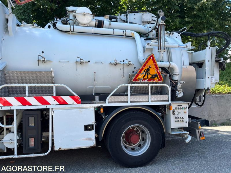 HYDROCUREUR HUWER RENAULT 19T - Vacuum truck: picture 5 HYDROCUREUR HUWER RENAULT 19T - Vacuum truck: picture 5