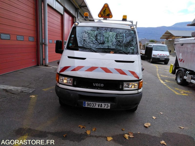 IVECO AMPLIROLL - Open body delivery van: picture 2 IVECO AMPLIROLL - Open body delivery van: picture 2